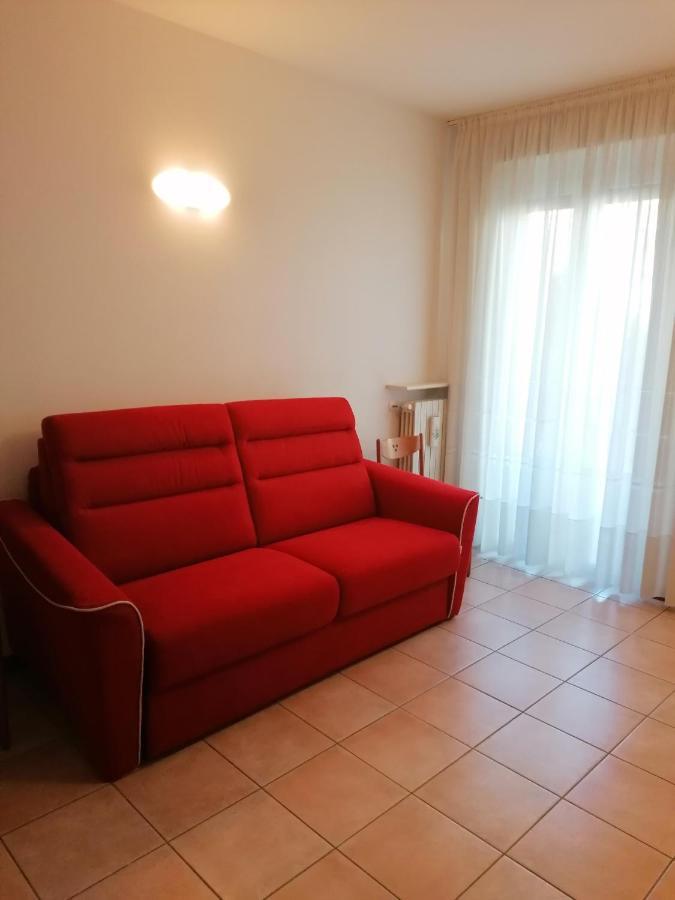 Appartamento Incantevole Con Parcheggio Gratuito Tirano Zewnętrze zdjęcie